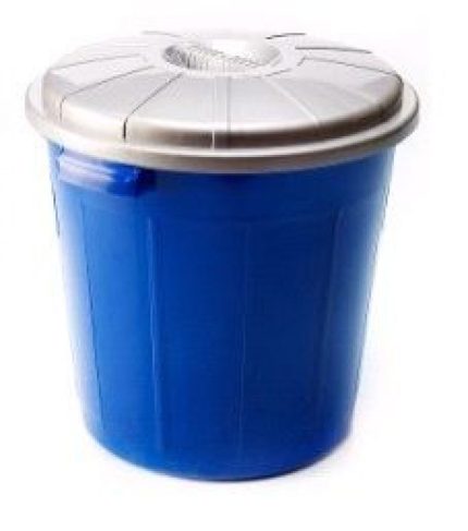Бак пластмассовый с крышкой 40л Колор (Ангарск)